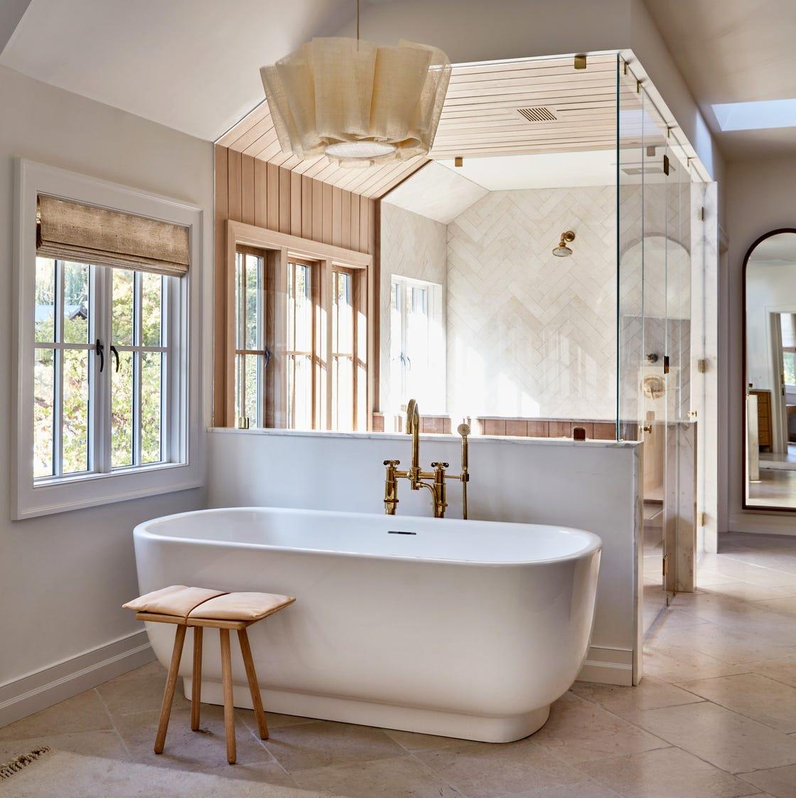 Bathtub after replacement — clean new install